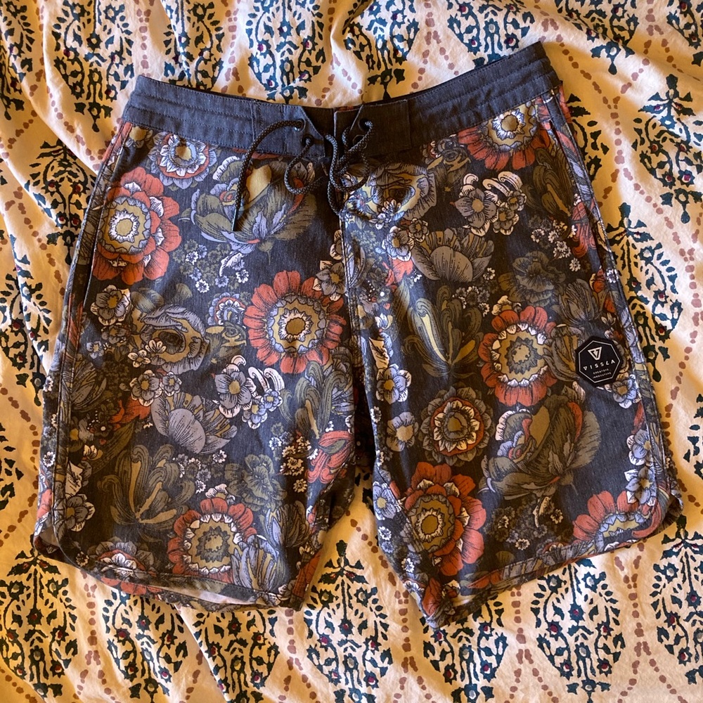 Men’s Vissla Swim Shorts